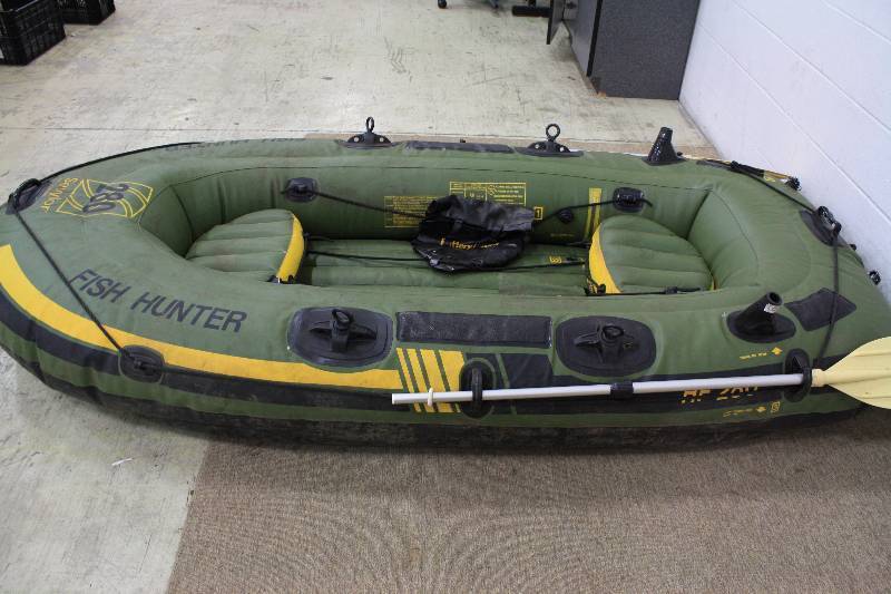 Sevylor Fish Hunter HF280 Inflatable BoatRaft with Trolling Motor
