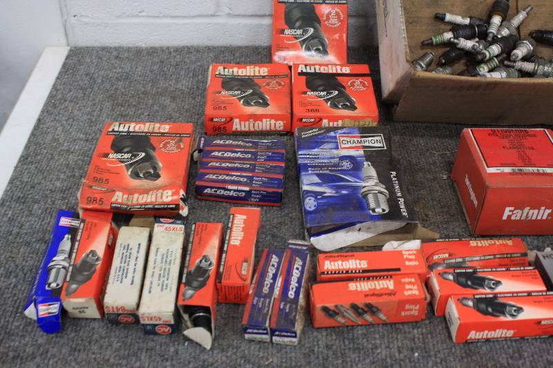 lot 110 image: New Spark Plugs  Bulk Lot