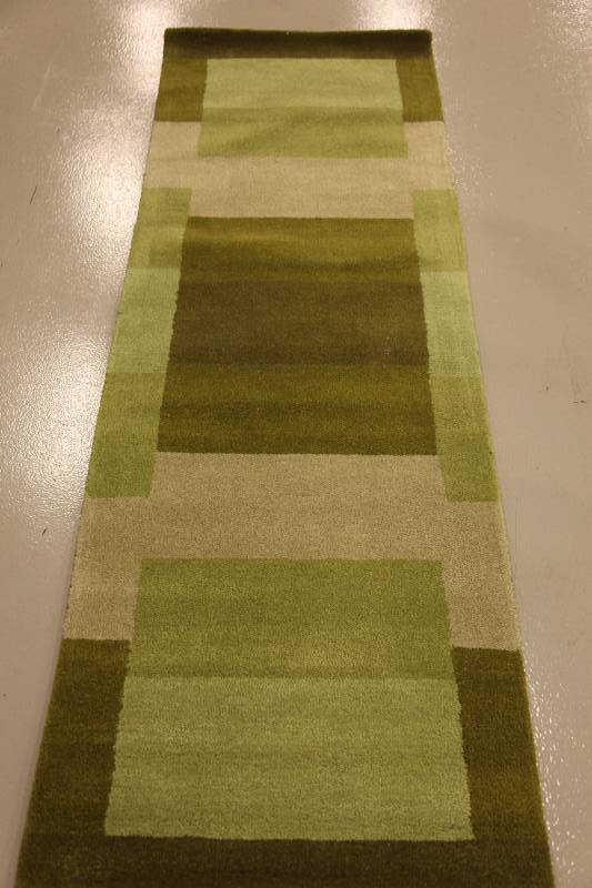 lot 36A image: 8ft Runner (Rug #6)