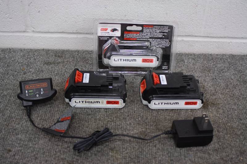 lot 161 image: 20V Black & Decker Batteries and Charger