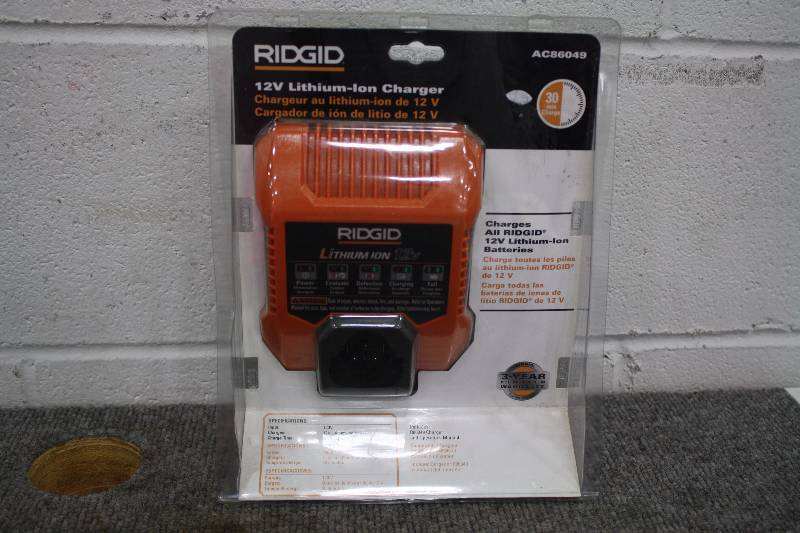 lot 169 image: Rigid 12V Charger - Brand New