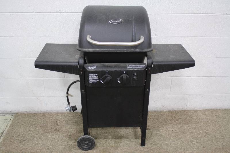 lot 186 image: Aussie Gas Grill