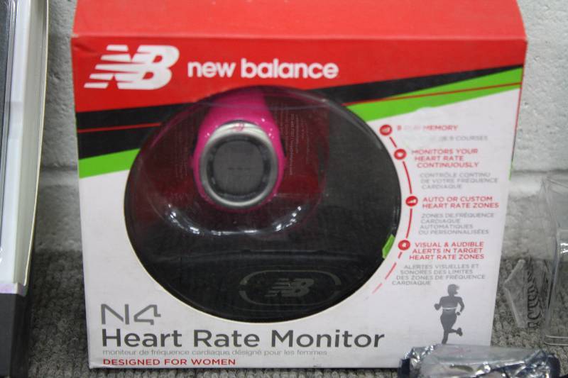 lot 207 image: Heart Rate Monitor & Portable Blue Tooth Speakers