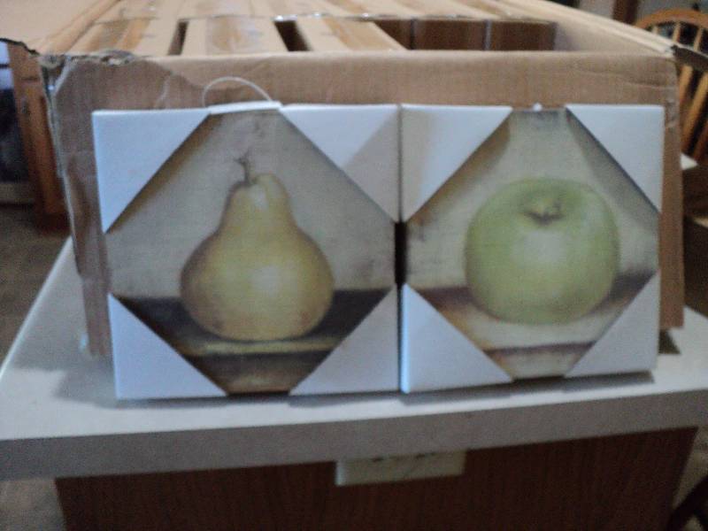 lot 10 image: 10 sets of matching 8 in square pea...