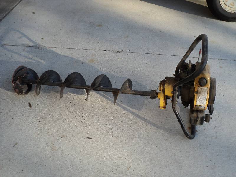 lot 15 image: hegend ice auger...