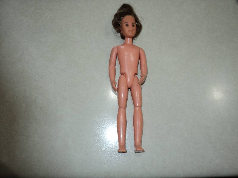lot 26 image: 1973 MATTEL INC. Sunshine Family St...