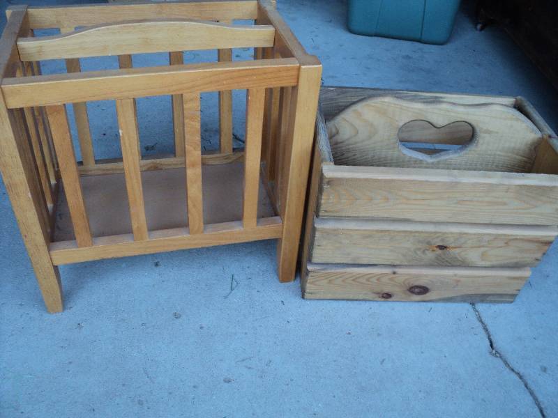 lot 51 image: 2 wood magazine racks...