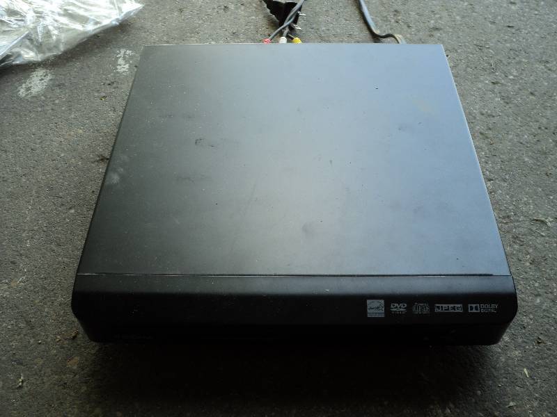 lot 96 image: insignia DVD player...