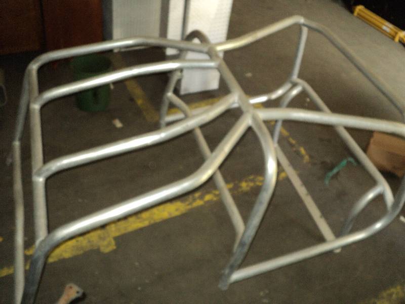 lot 123 image: Todds Custom Billit road cage for Y...