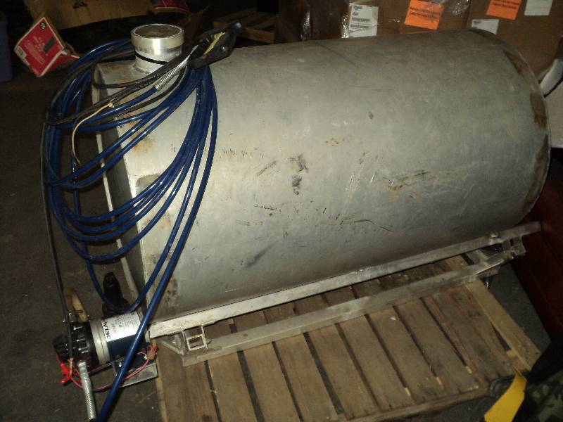 lot 129 image: 80 gallon sprayer...