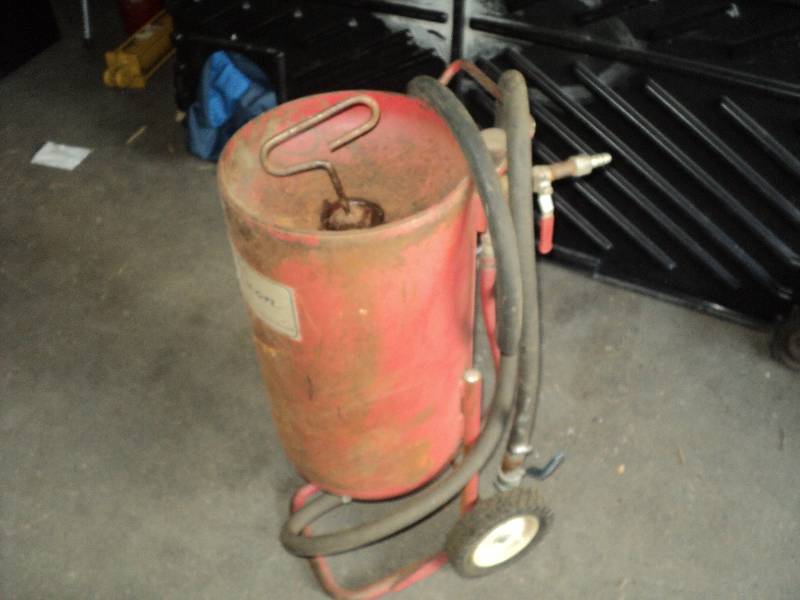 lot 134 image: snap-on abrasive blast cleaner syst...
