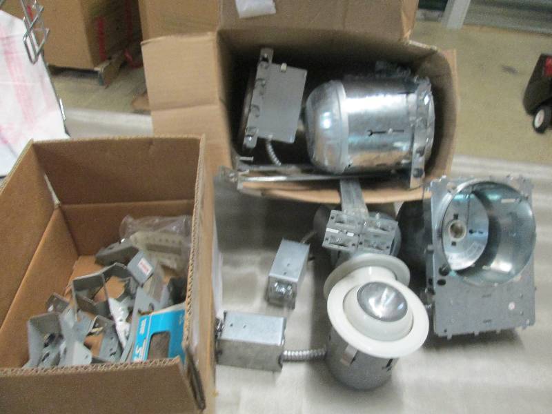 lot 26 image: Assorted Lighting Cans plus more - ...