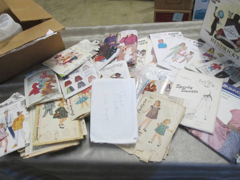 lot 48 image: 2 Boxes of Vintage Clothes Sewing P...