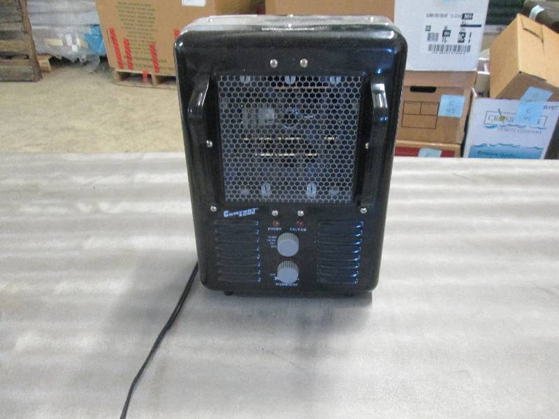 lot 50 image: Comfort Zone Space Heater...