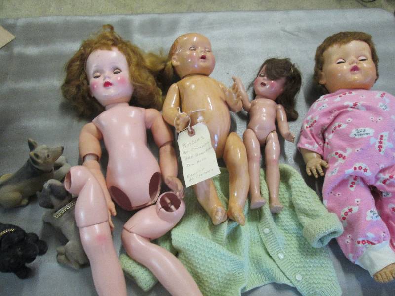 lot 53 image: Vintage Dolls & Bobble Head Dogs...