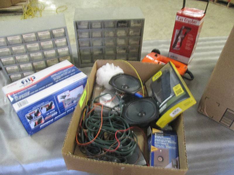 lot 72 image: 2 -25 Bin Organizers, Can Crusher, ...