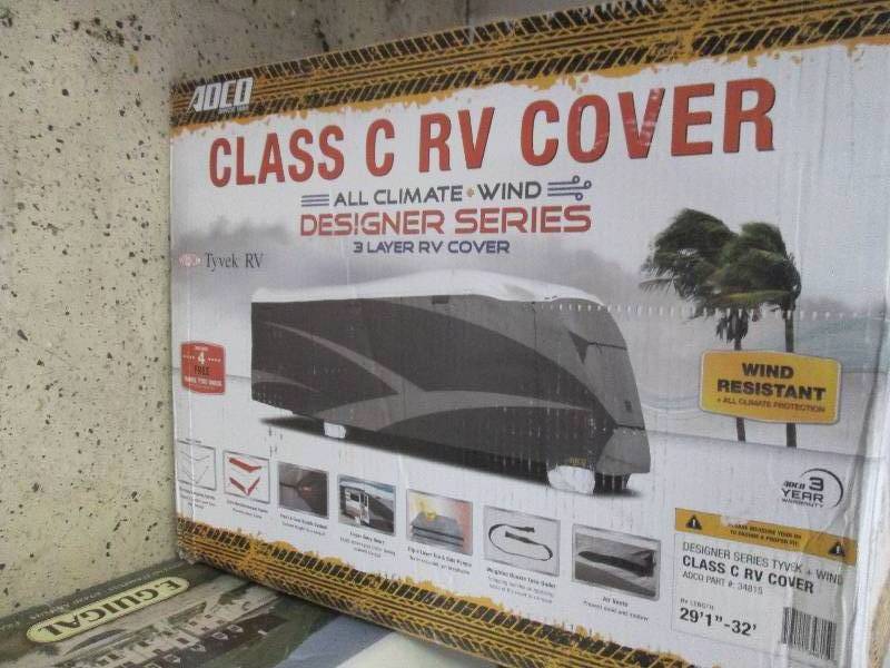 lot 77 image: Class C RV Cover...