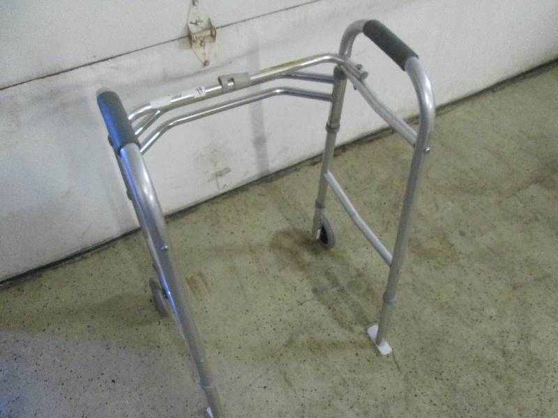 lot 126 image: Foldable Metal Walker with Wheels...