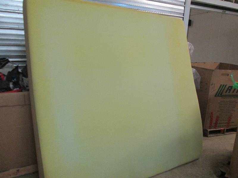 lot 134 image: 76x76 inch Memory Foam...