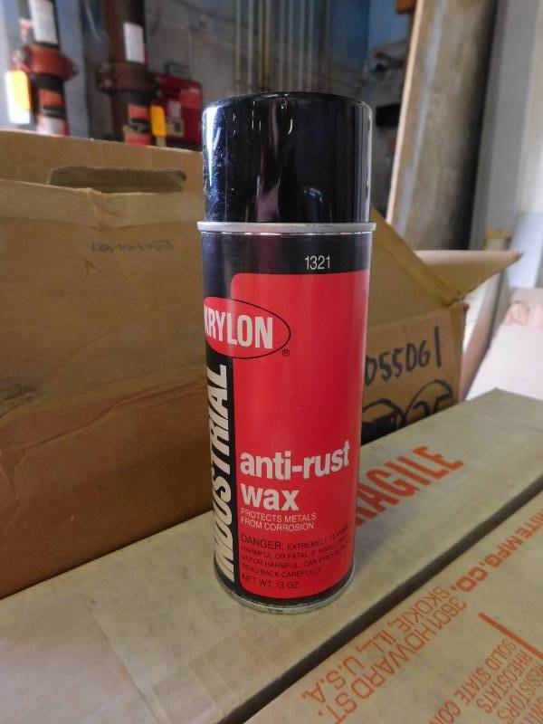 lot 15 image: Krylon Industrial anti-rust wax 13 oz. can (Qty. 9)