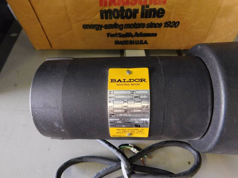 lot 49 image: Baldor Industrial Motor, Cat. GPP 7451, Serial D2495126, 2.4 amps