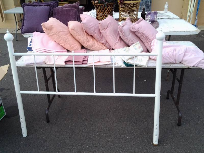 lot 18 image: White Head Board, Pink Throw Pillows, Assorted Pillow Cases