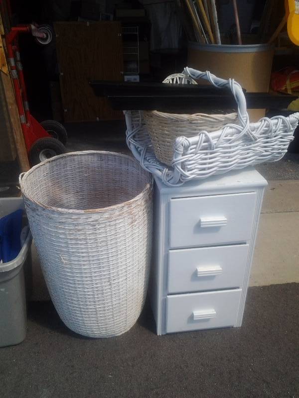 lot 30 image: White Painted 3-Drawer Cabinet 14x14x26, White Wicker Baskets