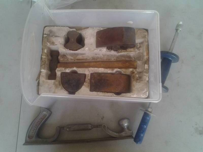 lot 50 image: Auto Body Dollys, Slide Hammer, Hand File