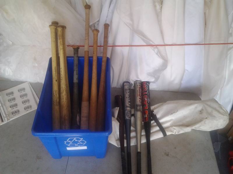 lot 64 image: Large Lot Of Softball & Baseball Bats (4-Aluminum, 8-Wood)