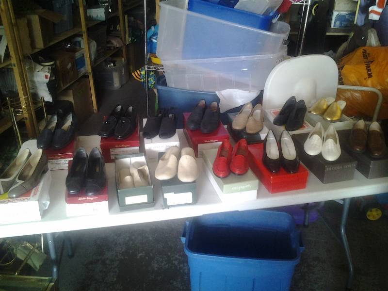 lot 74 image: Lot Of Womens Shoes (New & Like New) All Size 6