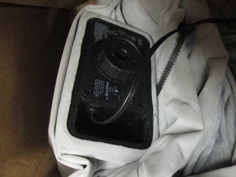 lot 109 image: Supreme Airflow Airbed Queen open b...