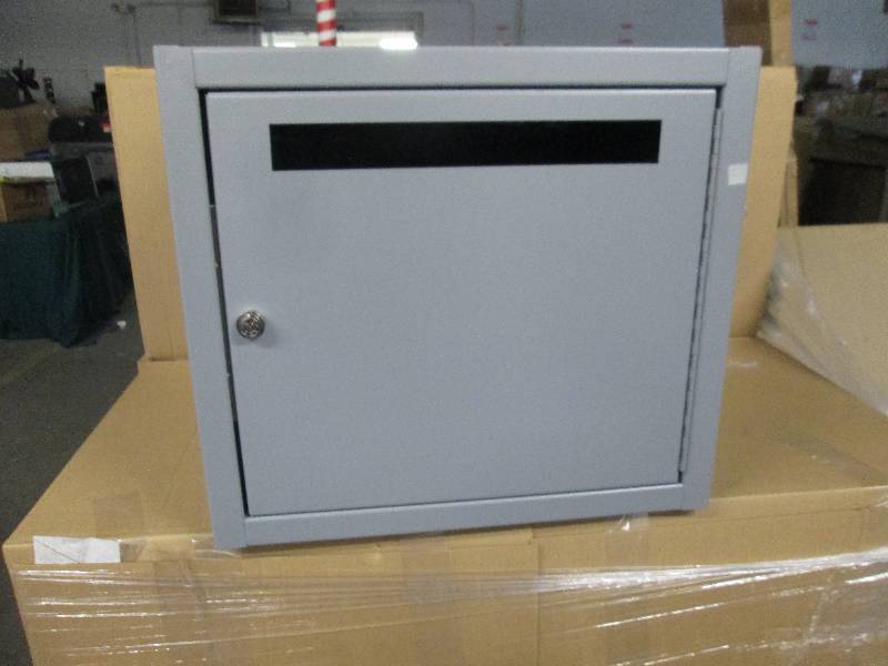 lot 195 image: Metal Locked Drop Box 20Wx20Dx18H i...