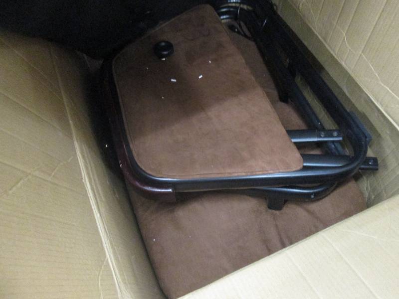 lot 214 image: Zero Gravity Chair open box, untest...
