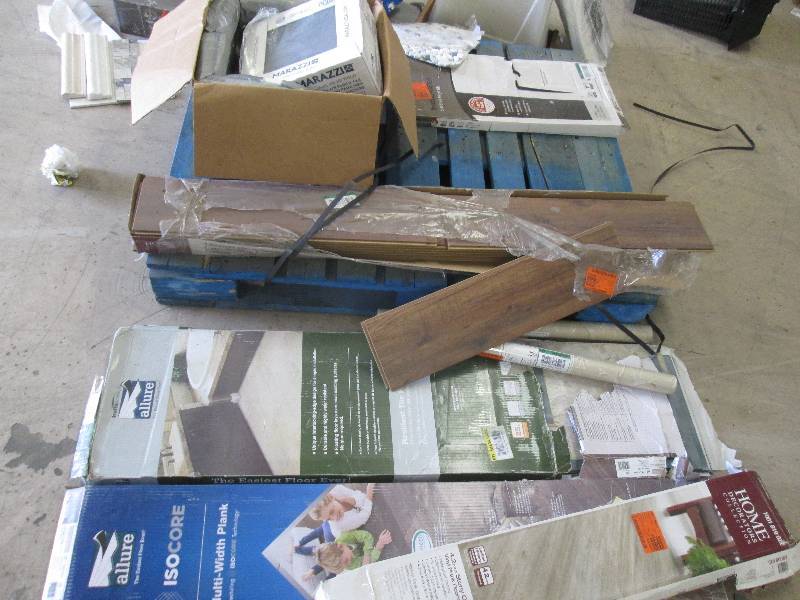 lot 222 image: Pallet of Assorted Flooring & Tile...