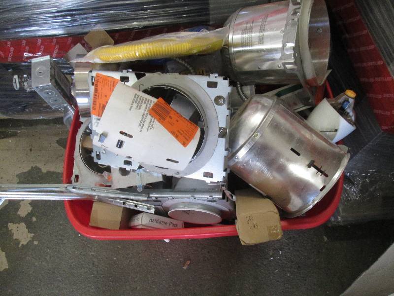 lot 247 image: Tote Containing Assorted Can Lighti...