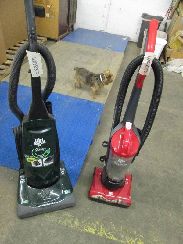 lot 253 image: Lot of 2 Dirt Devil Vacuums- tested...