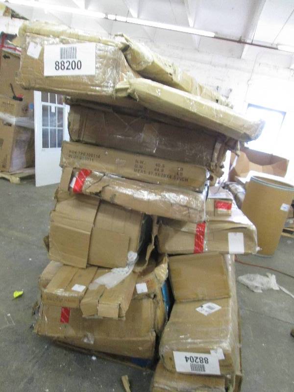 lot 257 image: Pallet of Furniture Damaged or Mis...