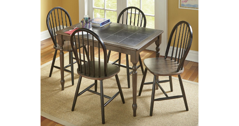 lot 219 image: Lot of 4 Windsor Style Dining Chair...