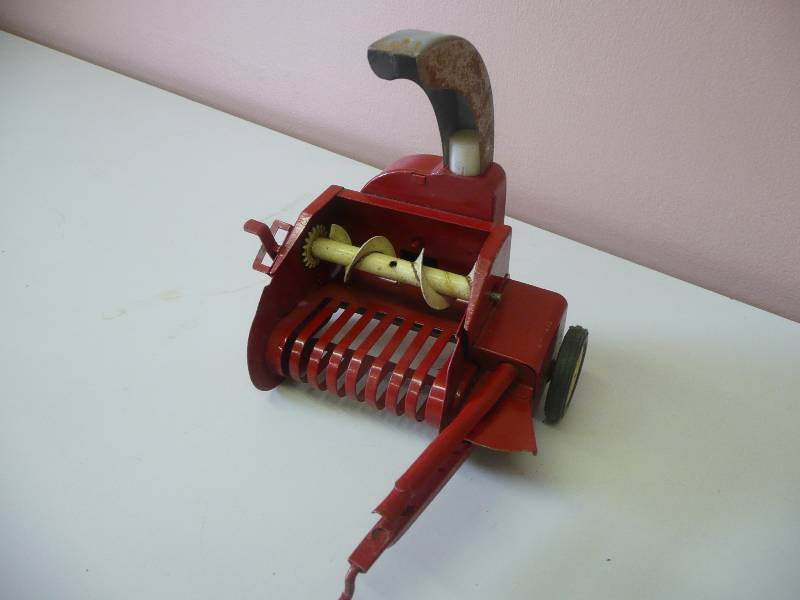 lot 13 image: 1950s Tru Scale Chopper - Nice Condition - See Pictures