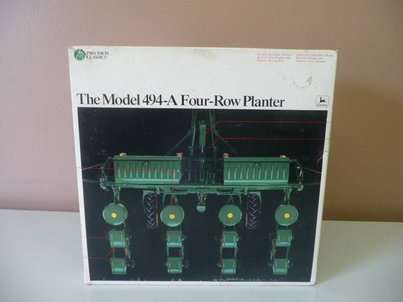lot 21 image: Precision Classics - 1995 Ertl Collectibles, John Deer The Model 494-A Four-Row Planter - Still In Box - See Pictures