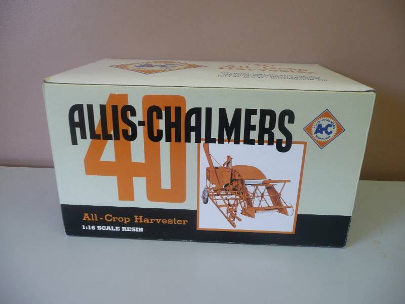 lot 37 image: Allis-Chalmers 40 All-Crop Harvester - Official Replica For The 2003 Orange Spectacular Show July 25, 26, & 27 - Hutchinson MN - SpecCast - New In Box - See Pictures