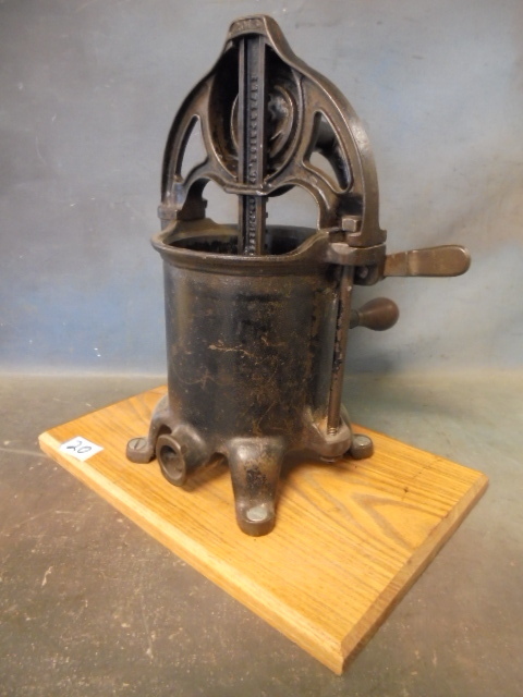 lot 20 image: Enterprise Lard Press  Sausage Stuffer