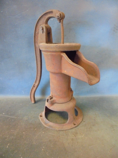 lot 22 image: Antique Hand Pump