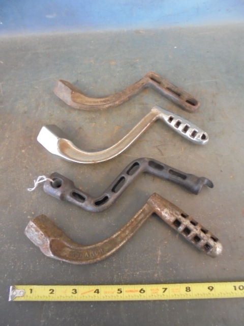 lot 103 image: Antique Crank Handles