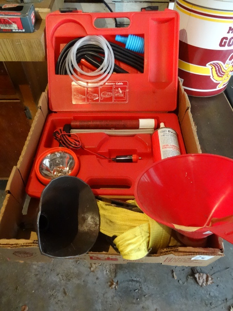 lot 24 image: Road side emergency kit. Ratchet st...