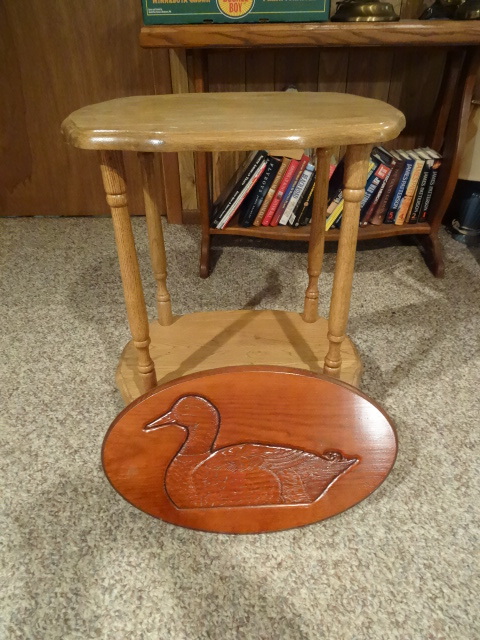 lot 121 image: Sculped oval side table. 16 x 13 x ...