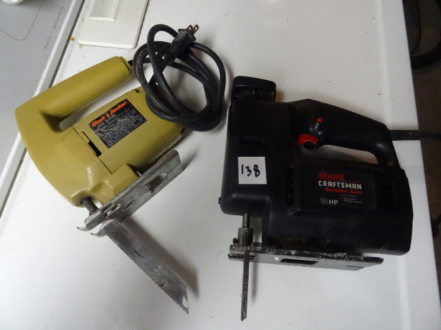 lot 138 image: Black and Decker and Craftsman Jig ...
