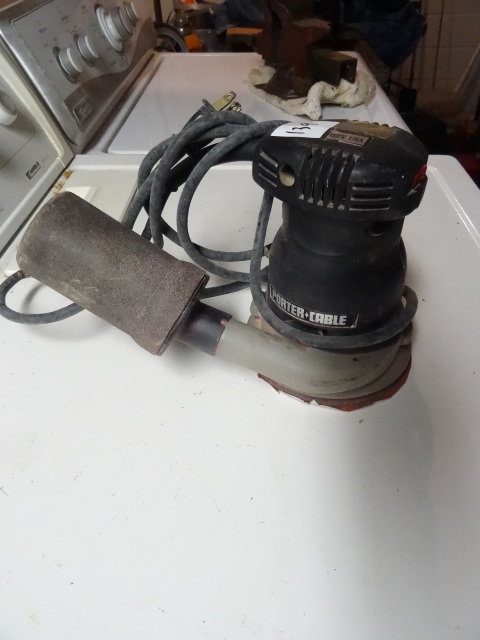 lot 139 image: Porter cable quick sand sander...