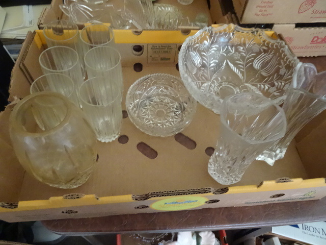 lot 173 image: Clear glass ware. Glasses. Vases. B...
