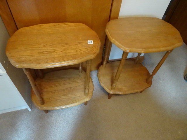 lot 210 image: Set of 2 matching oval side tables....